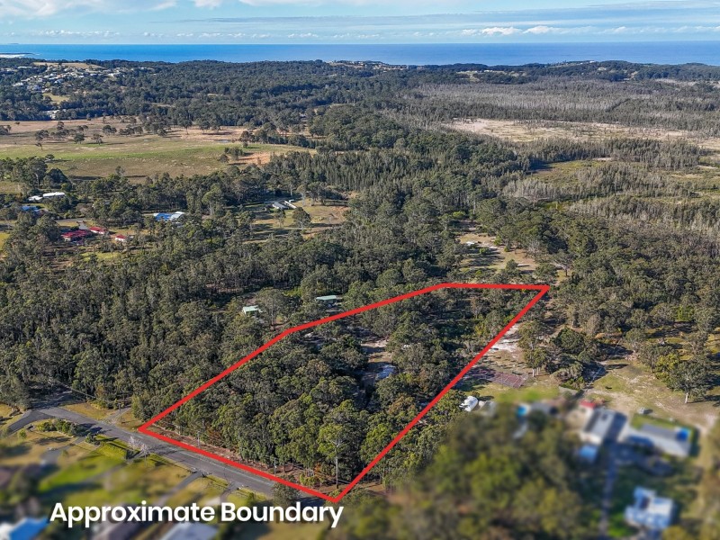 11 Oakview Drive, Hallidays Point NSW 2430
