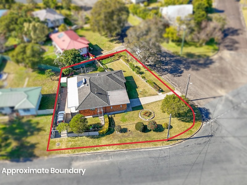 27 Hooke Street, Taree NSW 2430