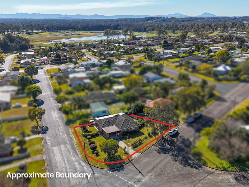 27 Hooke Street, Taree NSW 2430