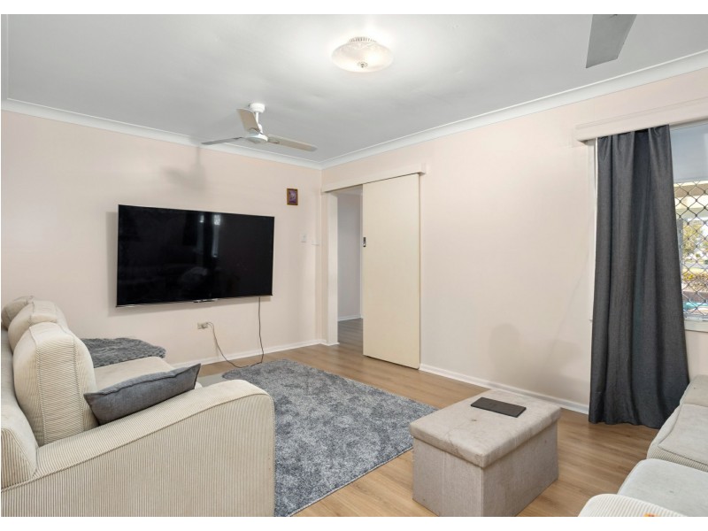27 Hooke Street, Taree NSW 2430