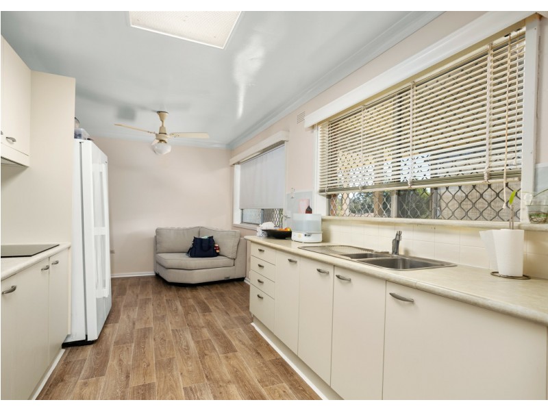27 Hooke Street, Taree NSW 2430