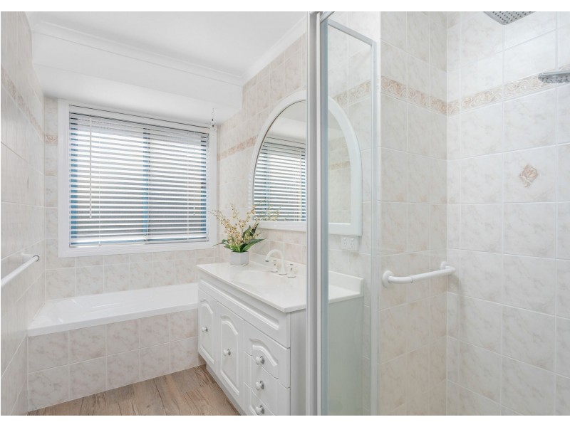 12 The Boulevard, Tallwoods Village NSW 2430