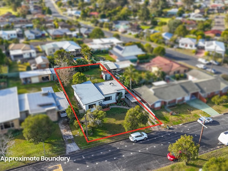 1 Maiden Avenue, Taree NSW 2430