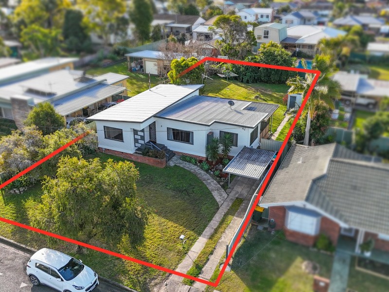 1 Maiden Avenue, Taree NSW 2430