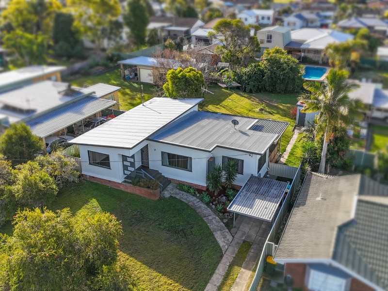1 Maiden Avenue, Taree NSW 2430