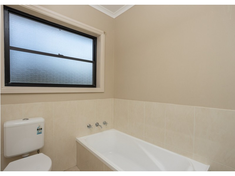 1/12 Hall Street, Old Bar NSW 2430