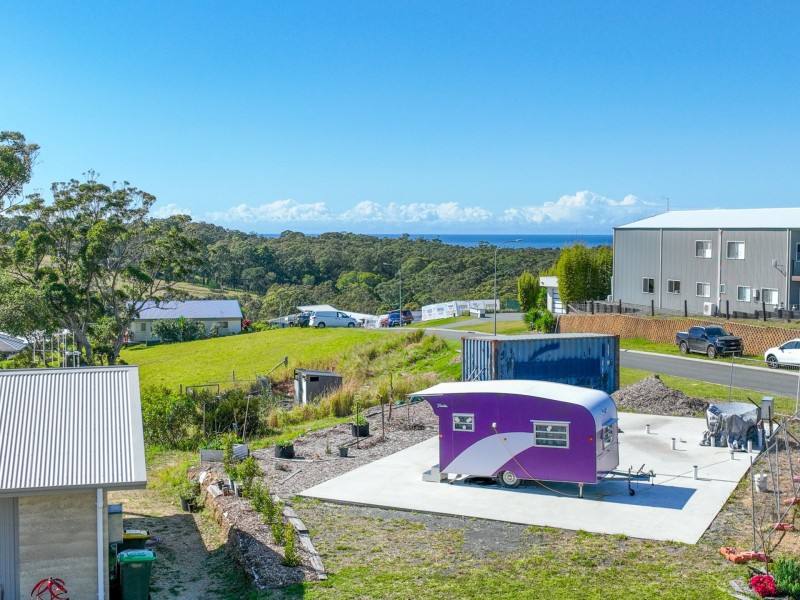 2 Creekline Crescent, Tallwoods Village NSW 2430