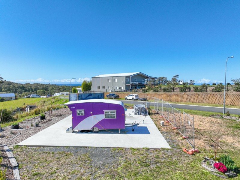 2 Creekline Crescent, Tallwoods Village NSW 2430