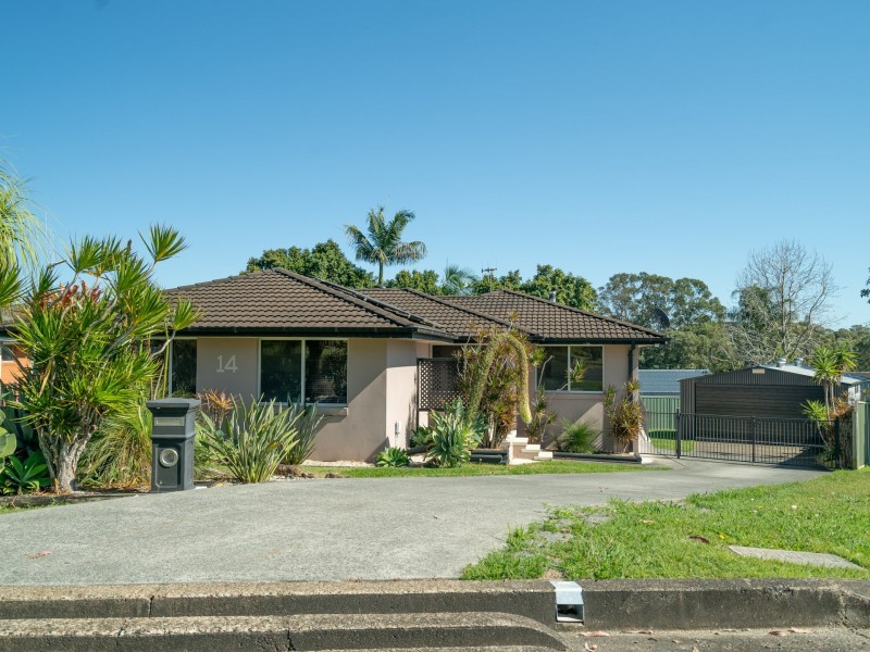 14 Links Avenue, Wingham NSW 2429