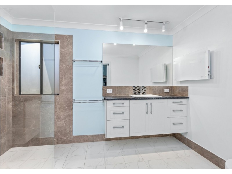 8 Eastern Valley Way, Tallwoods Village NSW 2430