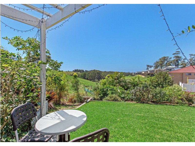 8 Eastern Valley Way, Tallwoods Village NSW 2430