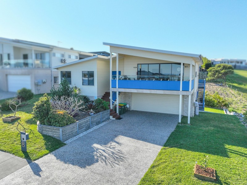 8 Eastern Valley Way, Tallwoods Village NSW 2430