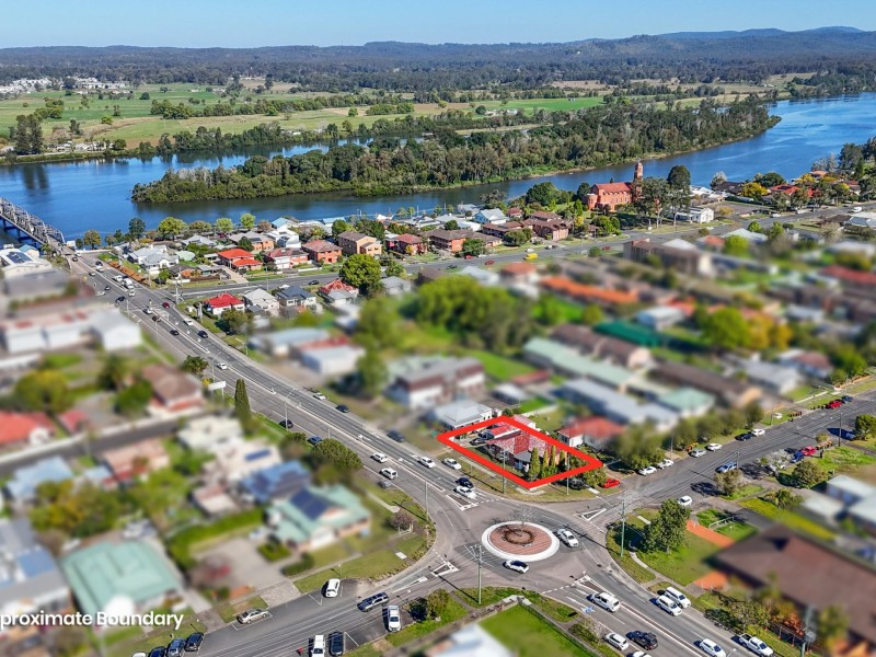 22 Commerce Street, Taree NSW 2430