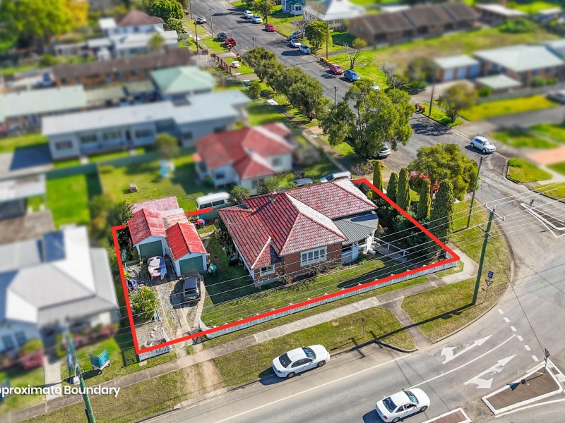 22 Commerce Street, Taree NSW 2430