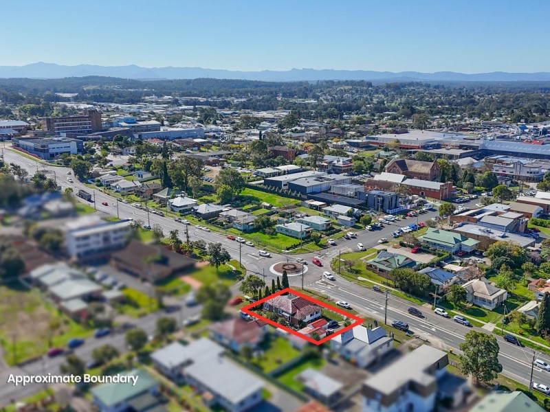 22 Commerce Street, Taree NSW 2430