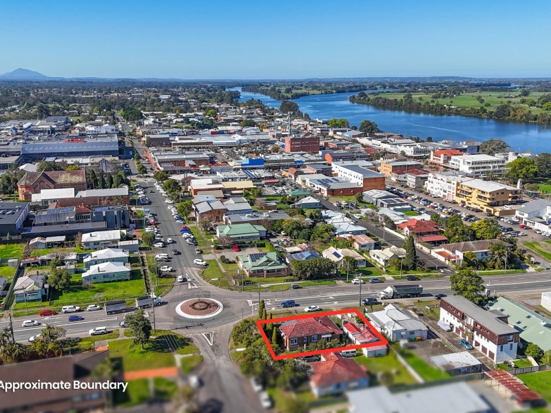 22 Commerce Street, Taree NSW 2430