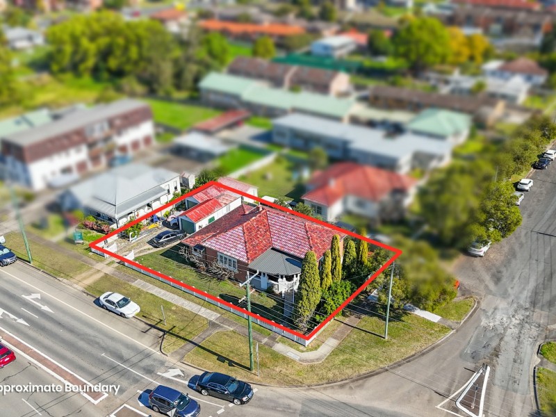 22 Commerce Street, Taree NSW 2430