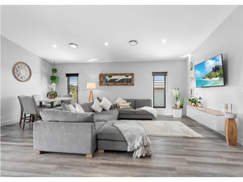 30 Eastern Valley Way, Tallwoods Village NSW 2430