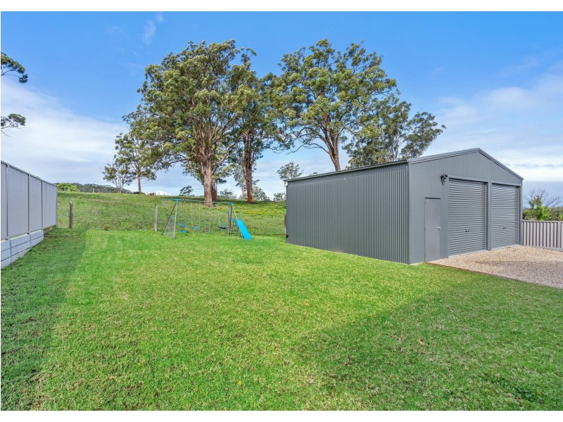 25 Bangalow Road, Coopernook NSW 2426