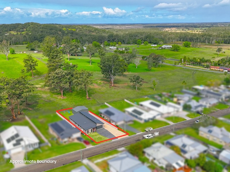 25 Bangalow Road, Coopernook NSW 2426