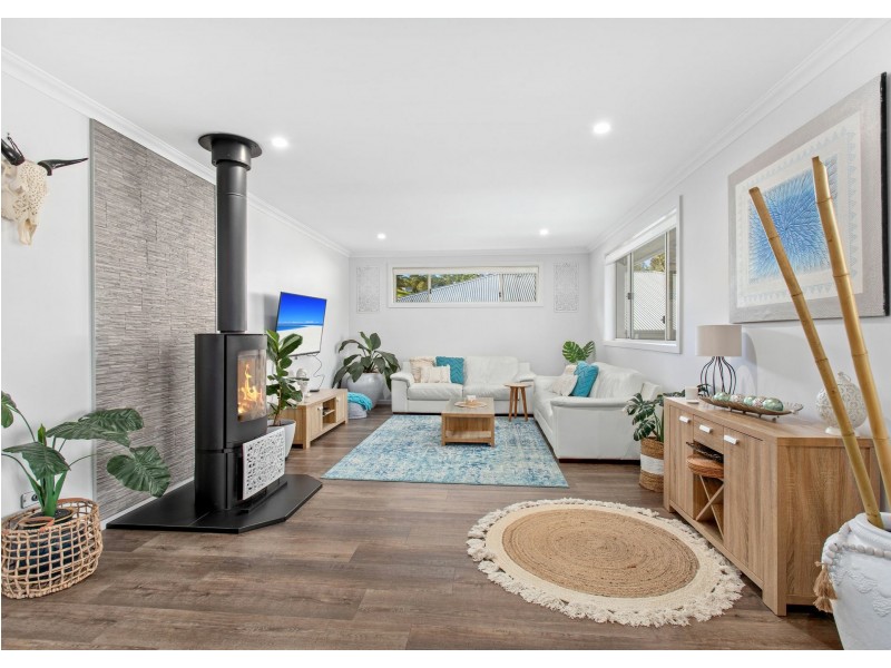 35 Illusions Court, Tallwoods Village NSW 2430