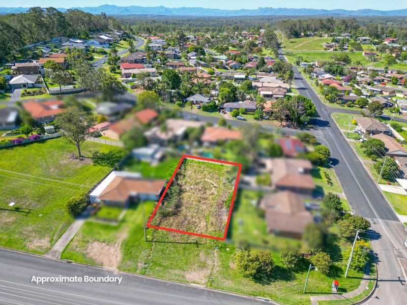 93 Bushland Drive, Taree NSW 2430