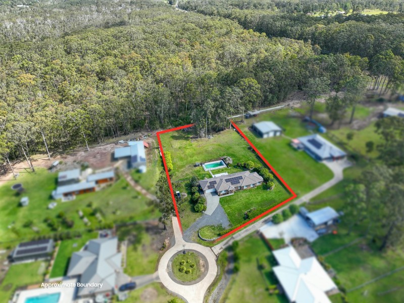 12 Brumby Close, Hallidays Point NSW 2430