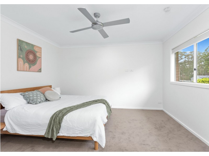 12 Brumby Close, Hallidays Point NSW 2430