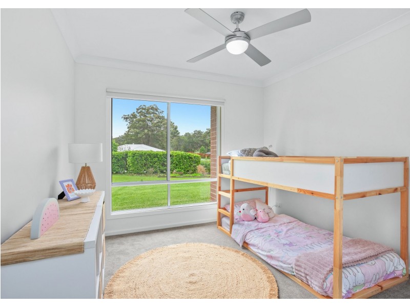 12 Brumby Close, Hallidays Point NSW 2430