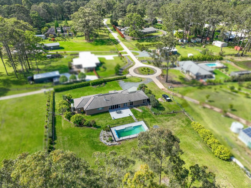 12 Brumby Close, Hallidays Point NSW 2430