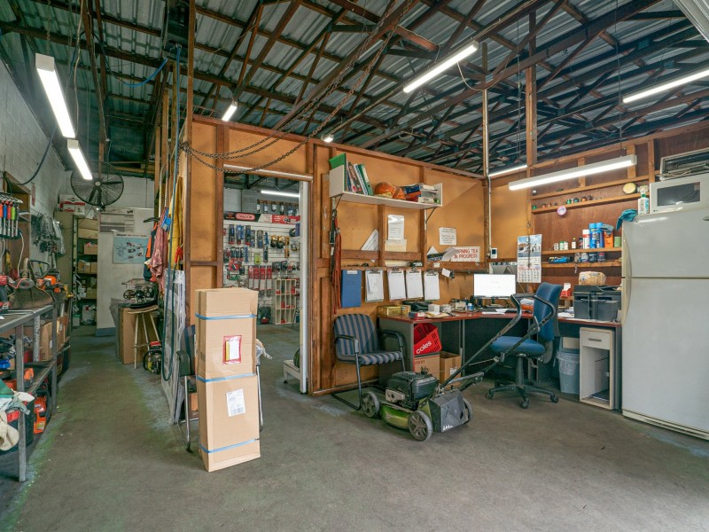 Bays 1, 3 and 4/77 Muldoon Street, Taree NSW 2430