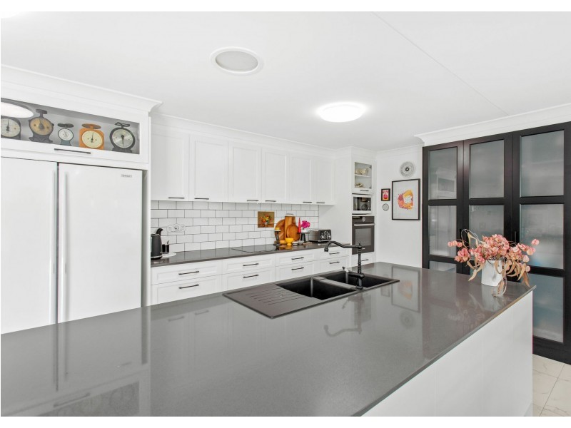 22 Kiwarrak Drive, Rainbow Flat NSW 2430