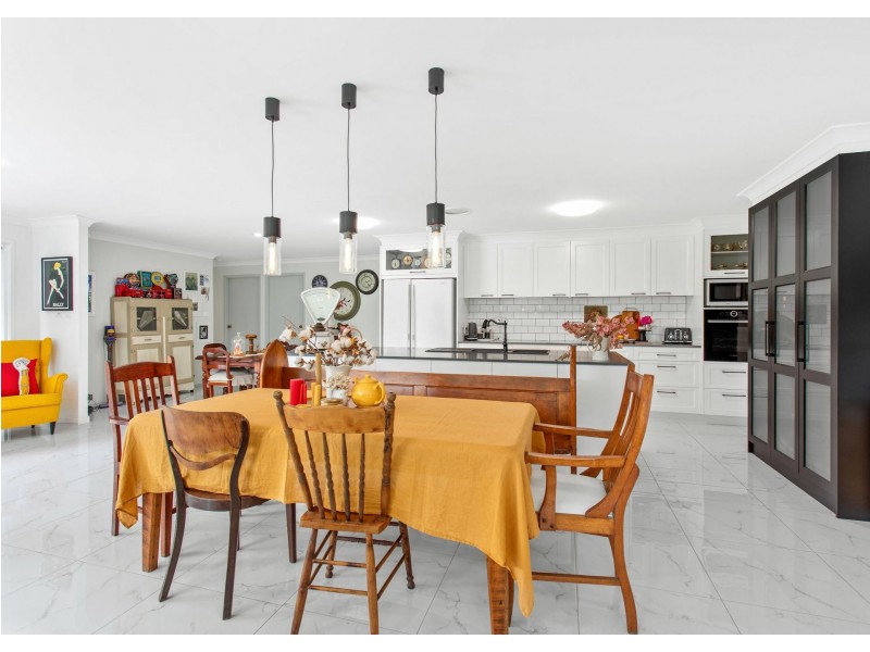 22 Kiwarrak Drive, Rainbow Flat NSW 2430