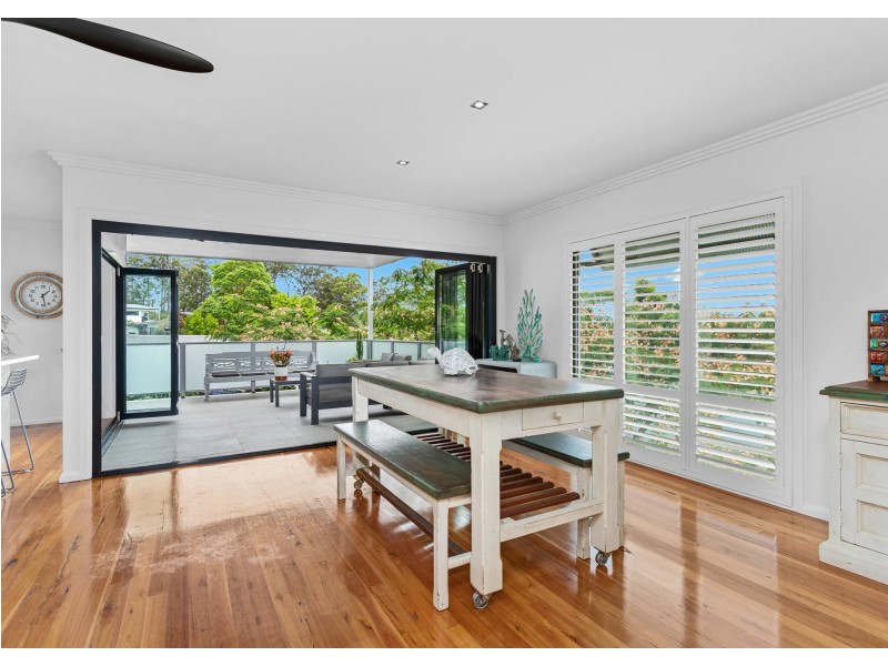 4 Coastal View Drive, Tallwoods Village NSW 2430