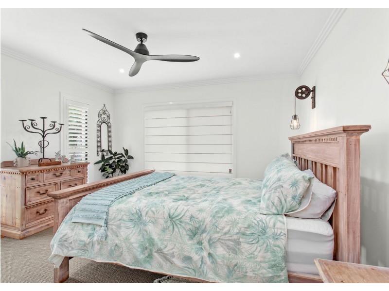 4 Coastal View Drive, Tallwoods Village NSW 2430
