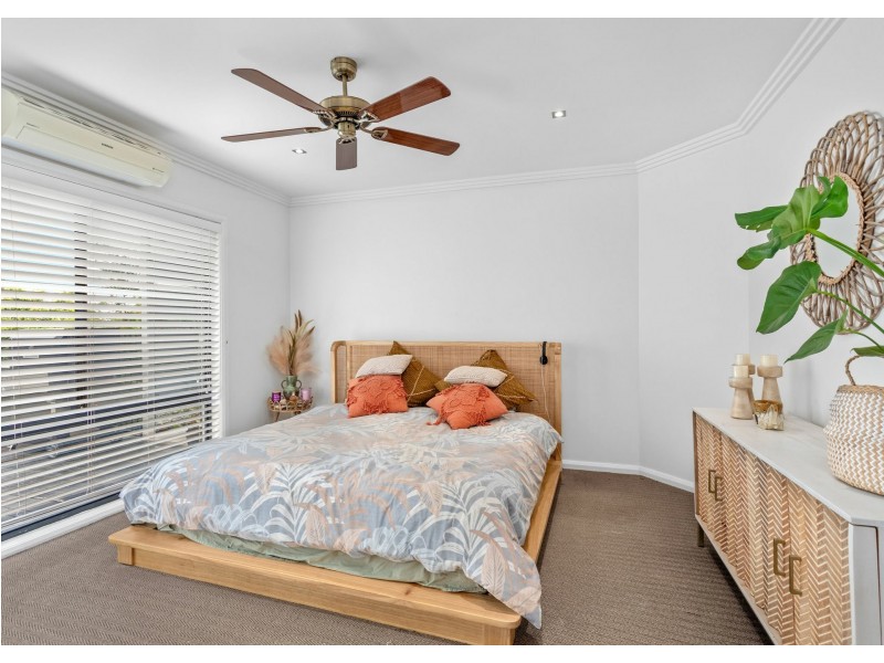 4 Coastal View Drive, Tallwoods Village NSW 2430