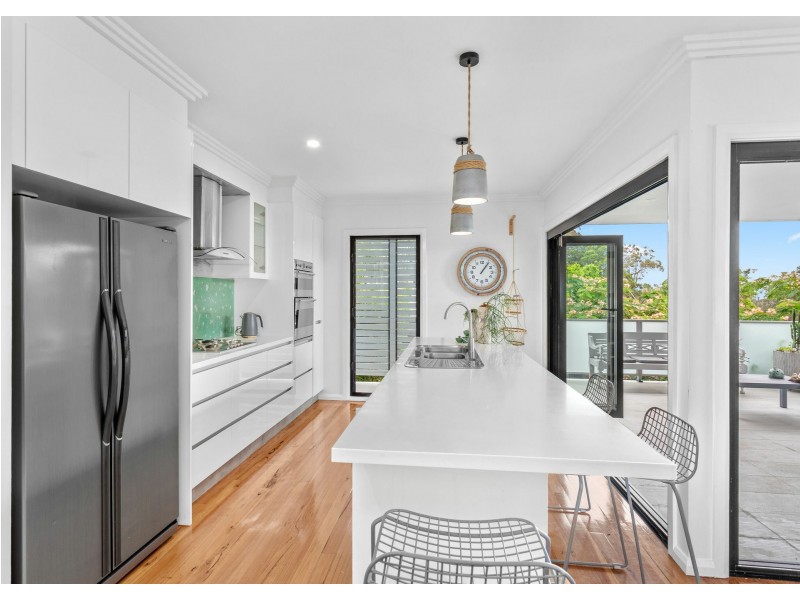 4 Coastal View Drive, Tallwoods Village NSW 2430
