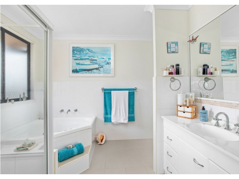 9 The Links, Tallwoods Village NSW 2430