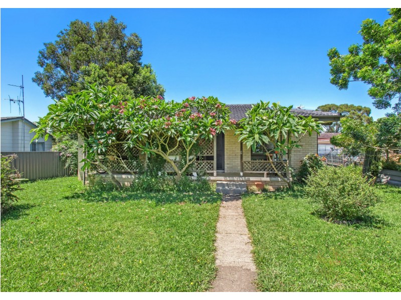 19 Valerie Street, Taree NSW 2430