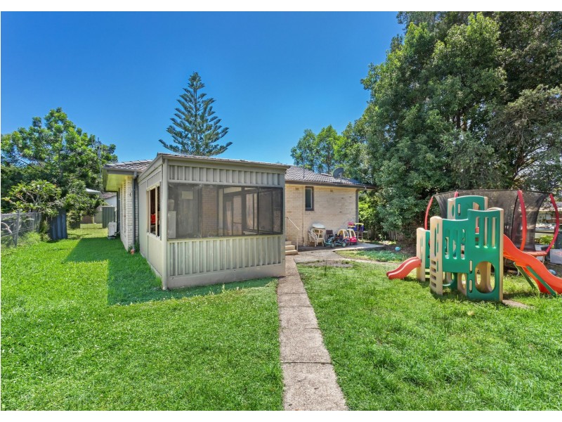 19 Valerie Street, Taree NSW 2430