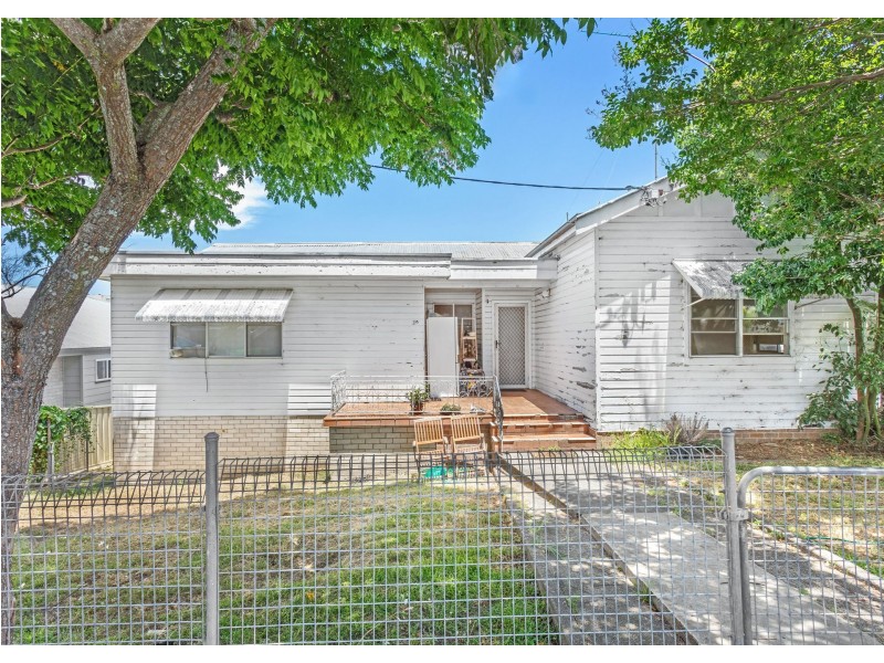 20 Albert Lane, Taree NSW 2430