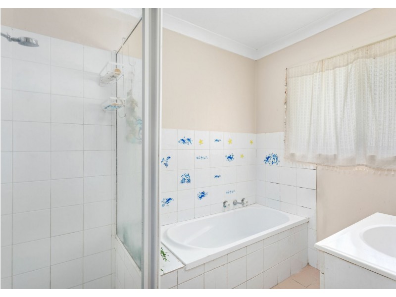 31 Hughes Street, Taree NSW 2430