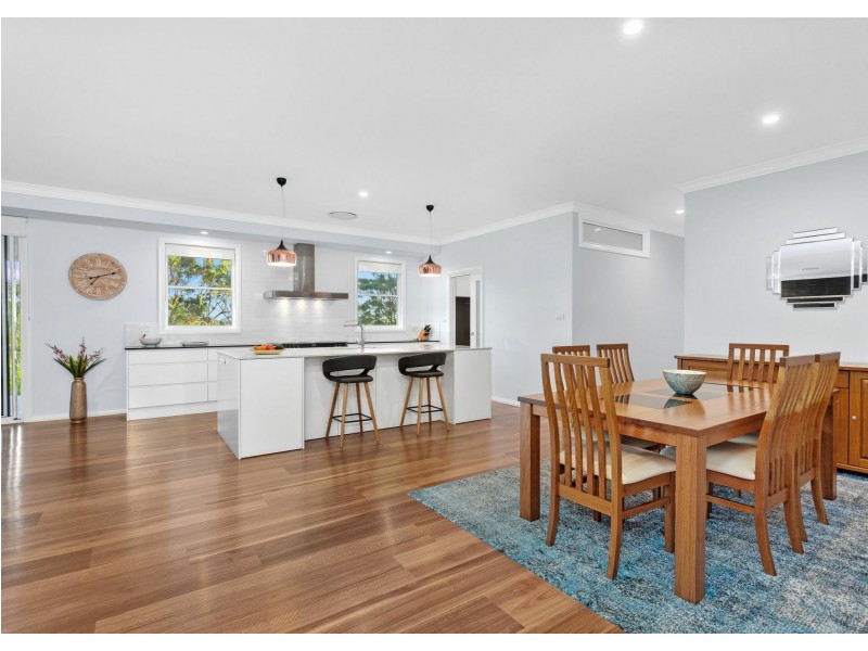 25 Headland Drive, Hallidays Point NSW 2430