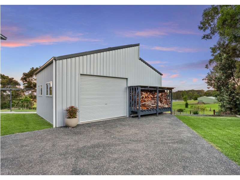 25 Headland Drive, Hallidays Point NSW 2430