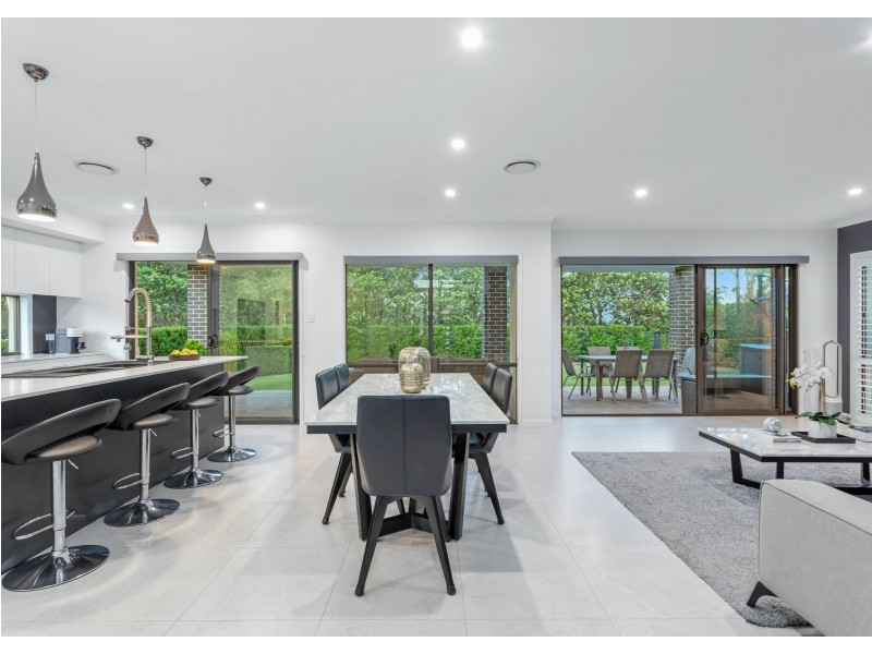 11 Augusta Point, Tallwoods Village NSW 2430