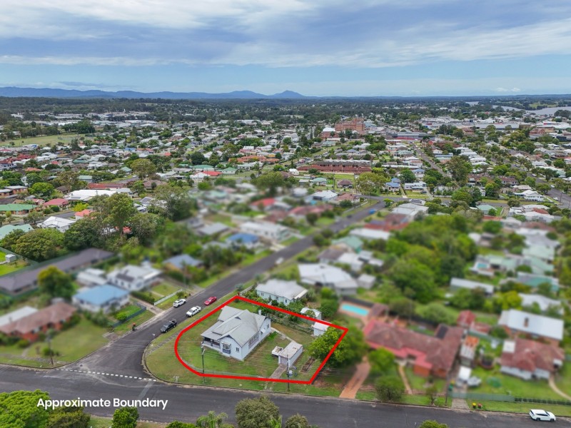 22 Nicoll Street, Taree NSW 2430