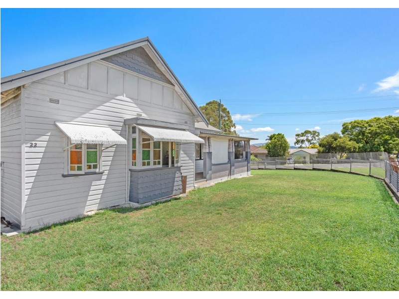 22 Nicoll Street, Taree NSW 2430