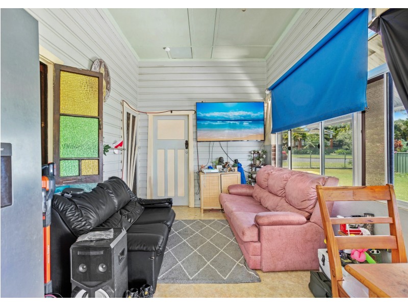 22 Nicoll Street, Taree NSW 2430
