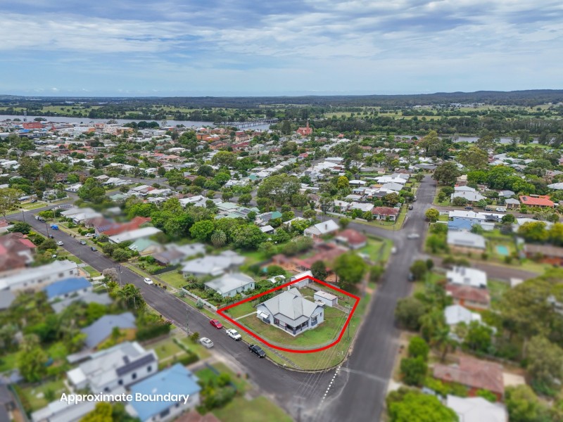 22 Nicoll Street, Taree NSW 2430