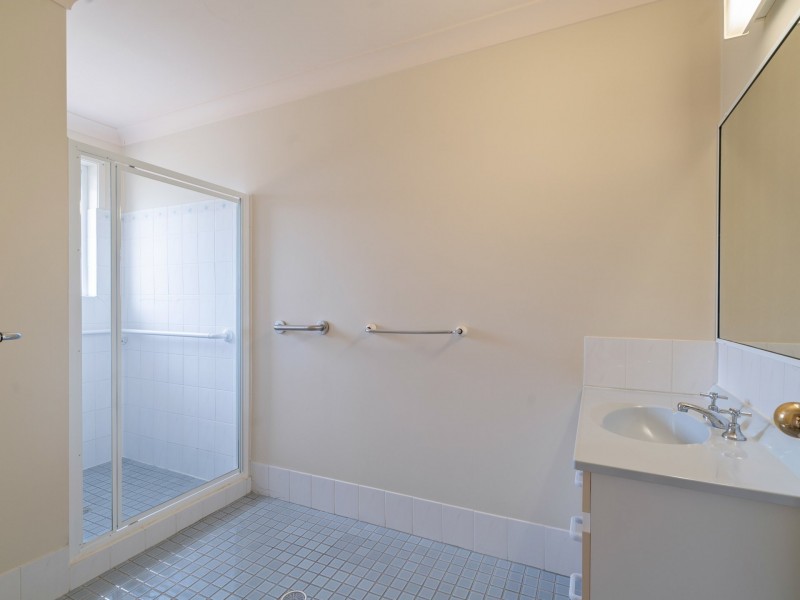 2/95 Albert Street, Taree NSW 2430